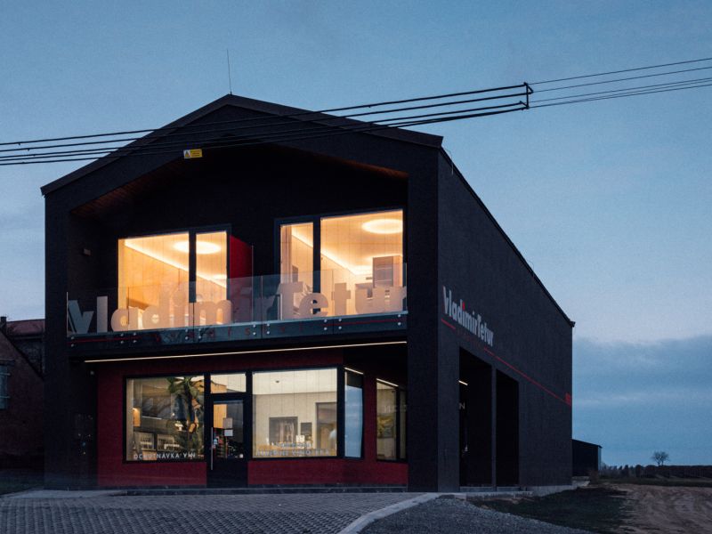 ubytování pro 1 až 12 osob ve 4 apartmánech přímo mezi vinnými sklepy a vinohrady